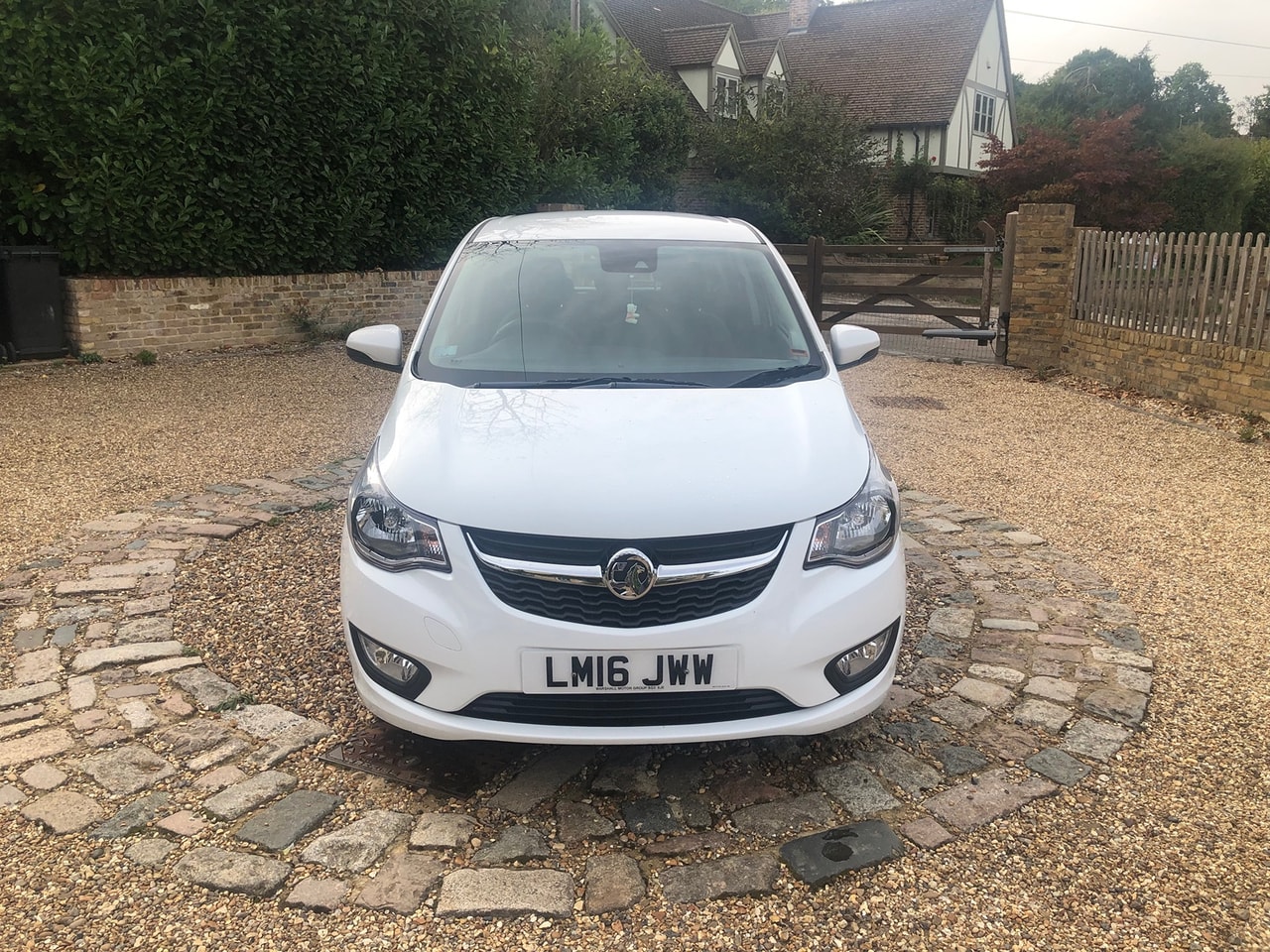 2016 VAUXHALL Viva 1.0i 75PS (a/c) SE - Picture 2 of 14