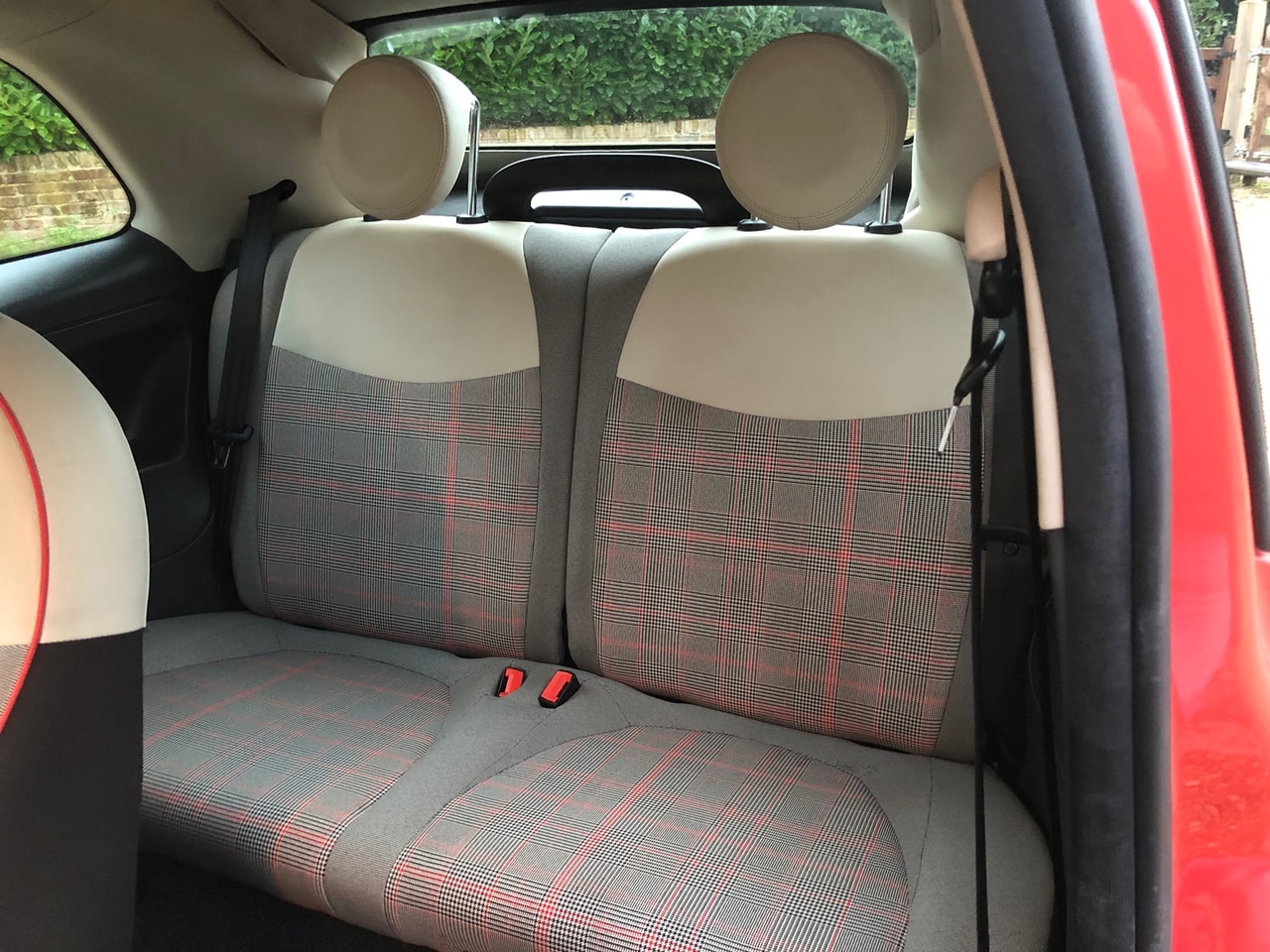 2016 FIAT 500 1.2i Lounge S/S C - Picture 13 of 13