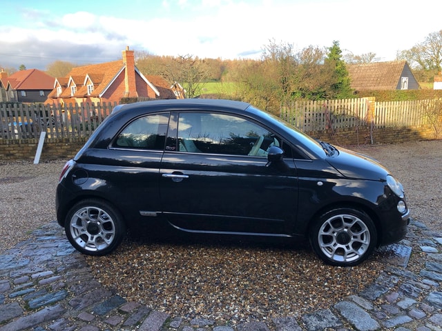 2015 FIAT 500 1.2i Lounge S/S C - Picture 3 of 13