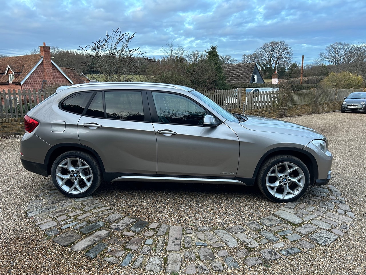 2013 BMW X1 xDrive18d xLine - Picture 5 of 15