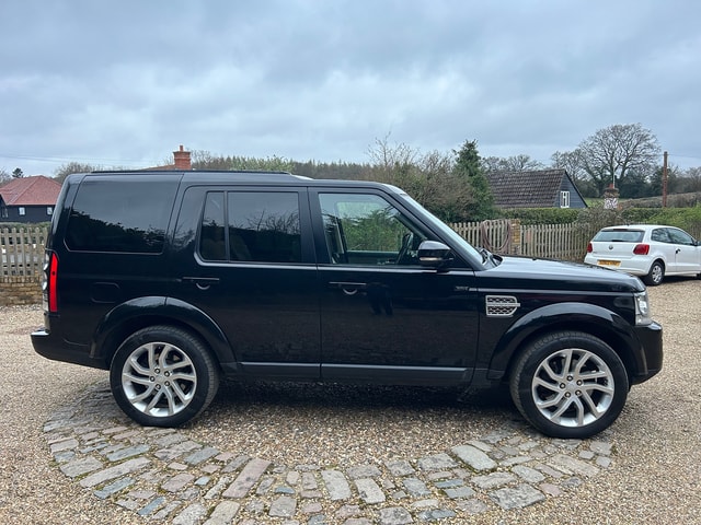 2015 LAND ROVER Discovery 3.0 SDV6 HSE - Picture 5 of 17