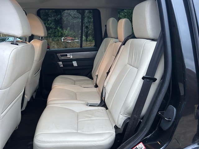 2015 LAND ROVER Discovery 3.0 SDV6 HSE - Picture 9 of 17