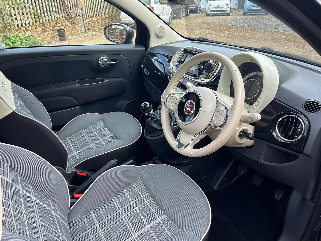 2017 FIAT 500 1.2i Lounge S/S - Picture 10 of 14