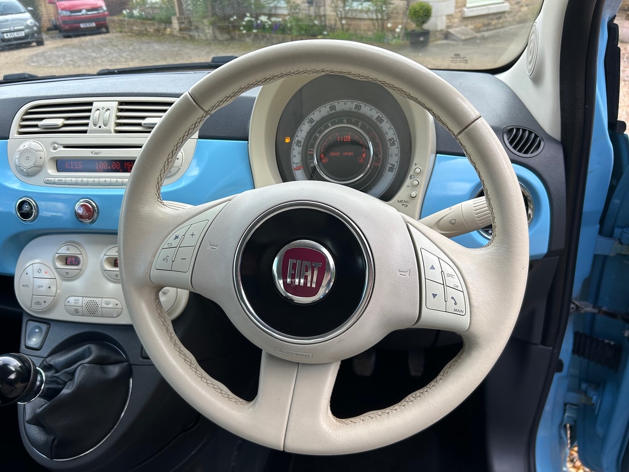 2014 FIAT 500 1.2i Lounge S/S C - Picture 10 of 16