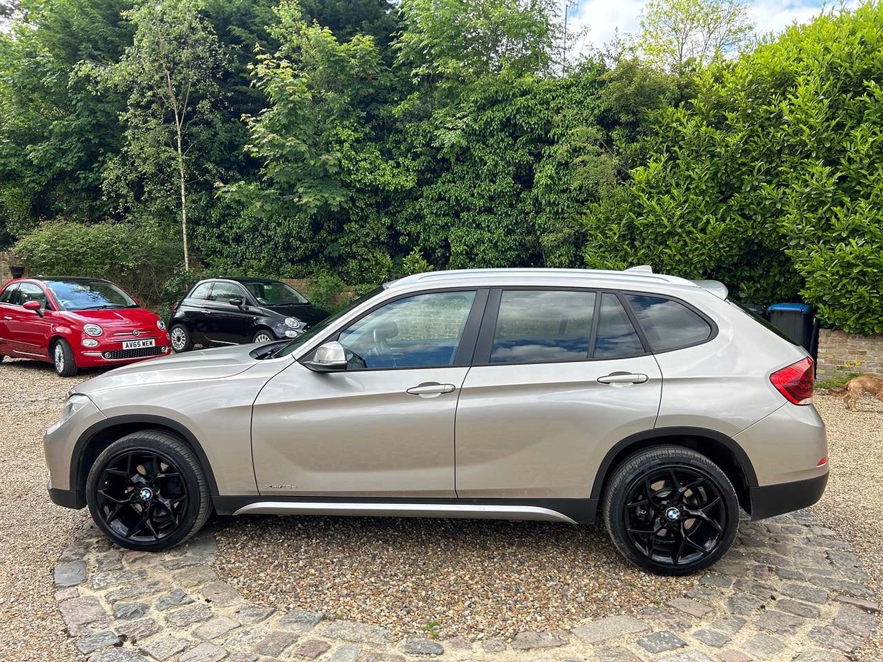 2013 BMW X1 xDrive18d xLine - Picture 5 of 17