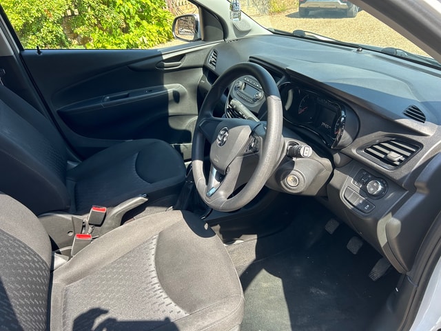 2019 VAUXHALL Viva 1.0i (73PS) (a/c) SE - Picture 8 of 12