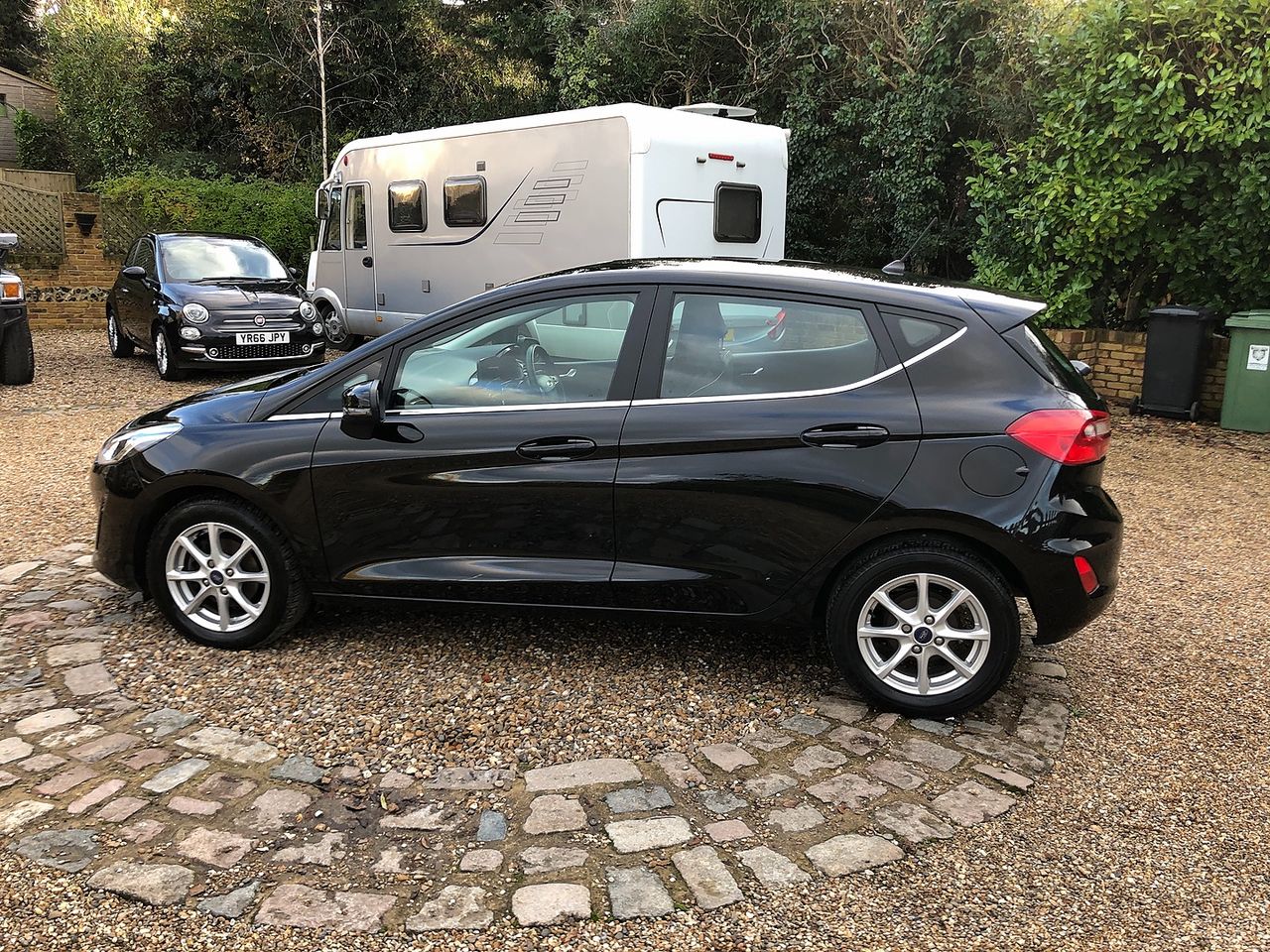 2017 FORD Fiesta Zetec 1.0T EcoBoost 100PS - Picture 5 of 11