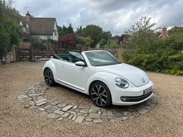 2013 VOLKSWAGEN Beetle Design 1.6 TDI BlueMotion Technology DSG