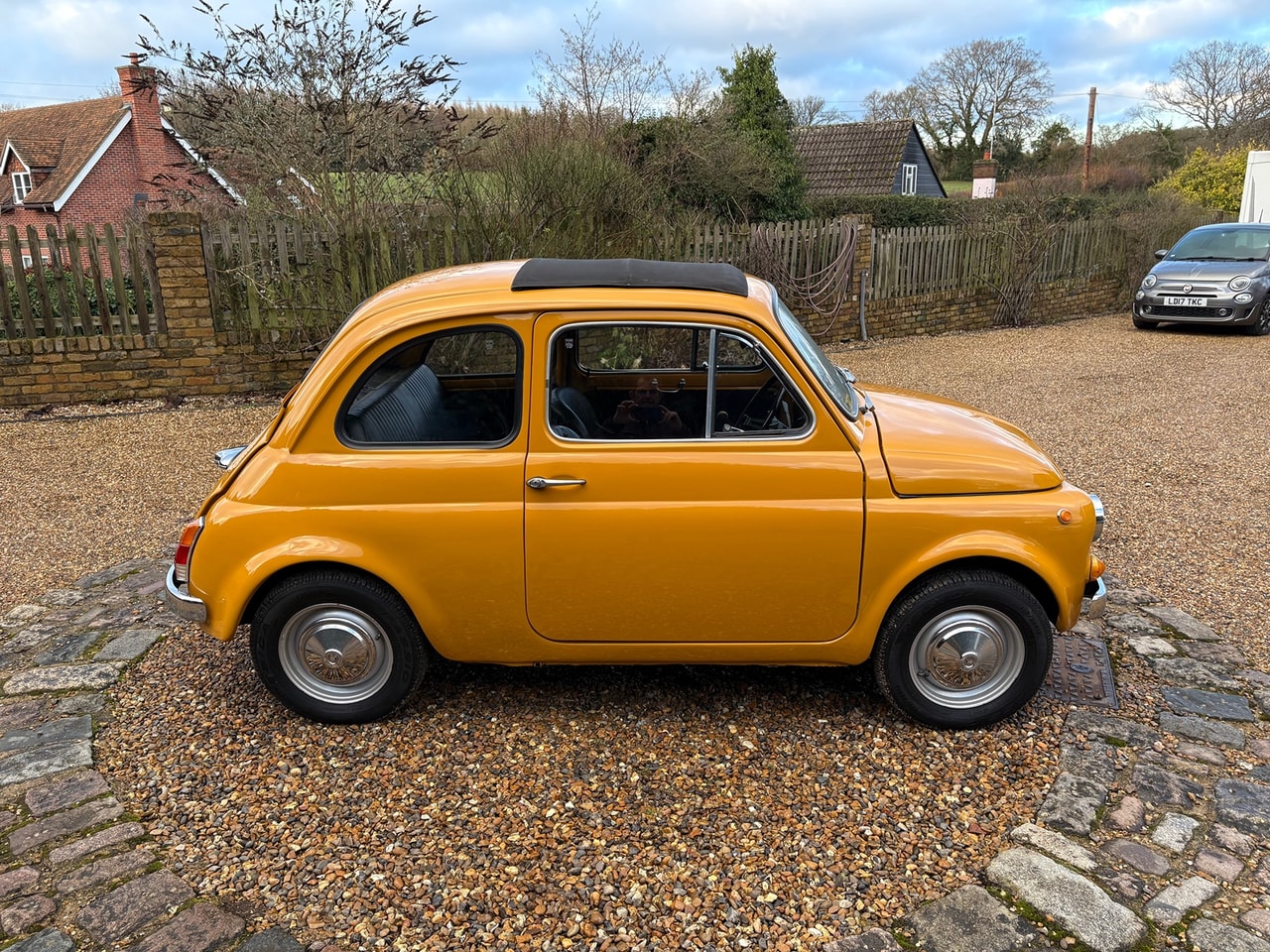 1972 FIAT 500L LUSSO  - Picture 3 of 19