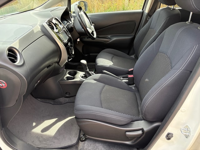 2016 NISSAN Note 1.2 Acenta Premium - Picture 11 of 18