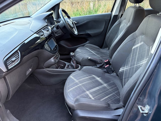 2015 VAUXHALL Corsa SRi 1.4i 90PS ecoFLEX - Picture 11 of 14