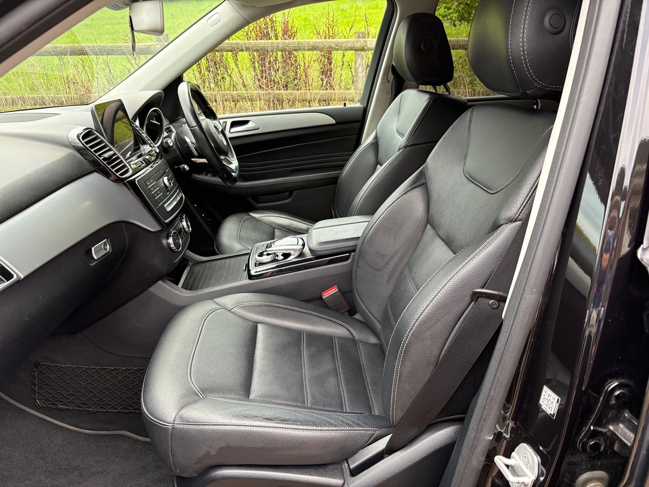 2017 Mercedes-benz GLE-Class GLE 500 e 4MATIC AMG Line - Picture 11 of 17