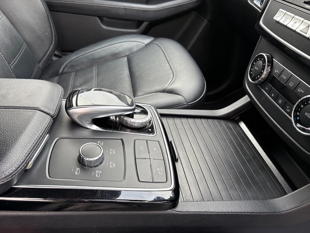 2017 Mercedes-benz GLE-Class GLE 500 e 4MATIC AMG Line - Picture 14 of 17