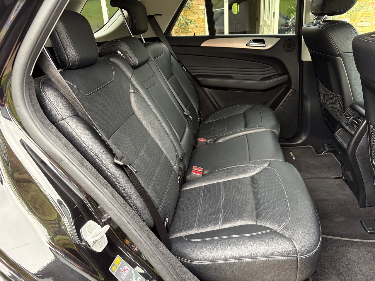 2017 Mercedes-benz GLE-Class GLE 500 e 4MATIC AMG Line - Picture 9 of 17
