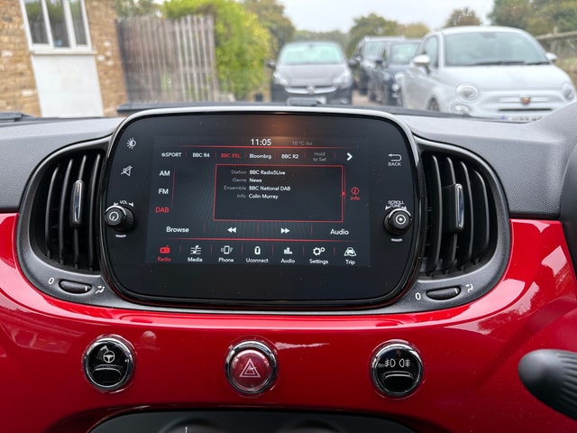 2024 FIAT 500 1.0 70hp Mild Hybrid (RED) - Picture 13 of 16
