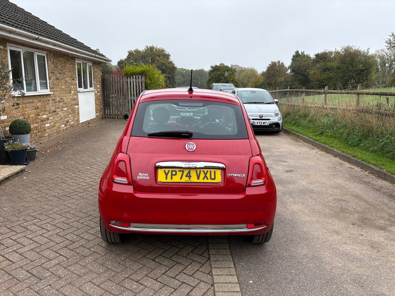 2024 FIAT 500 1.0 70hp Mild Hybrid (RED) - Picture 6 of 16