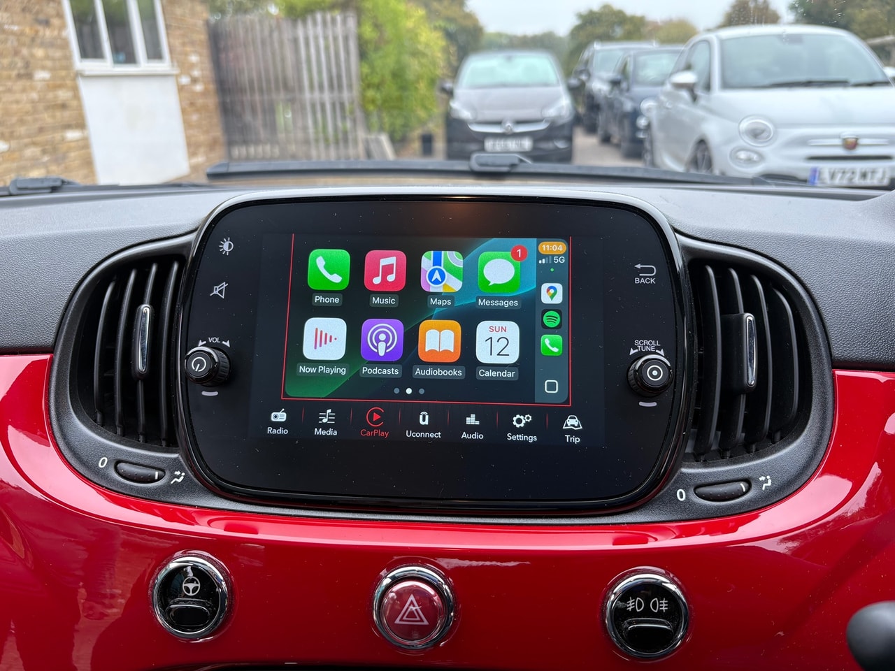 2024 FIAT 500 1.0 70hp Mild Hybrid (RED) - Picture 11 of 16