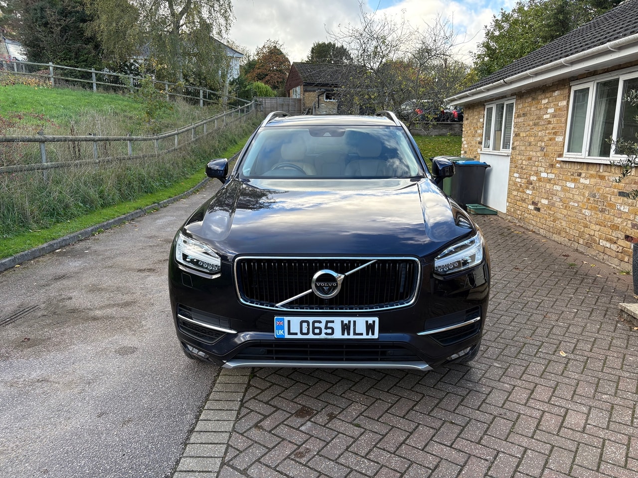 2015 VOLVO XC90 2.0 D5 AWD Momentum 4wd Auto - Picture 3 of 20