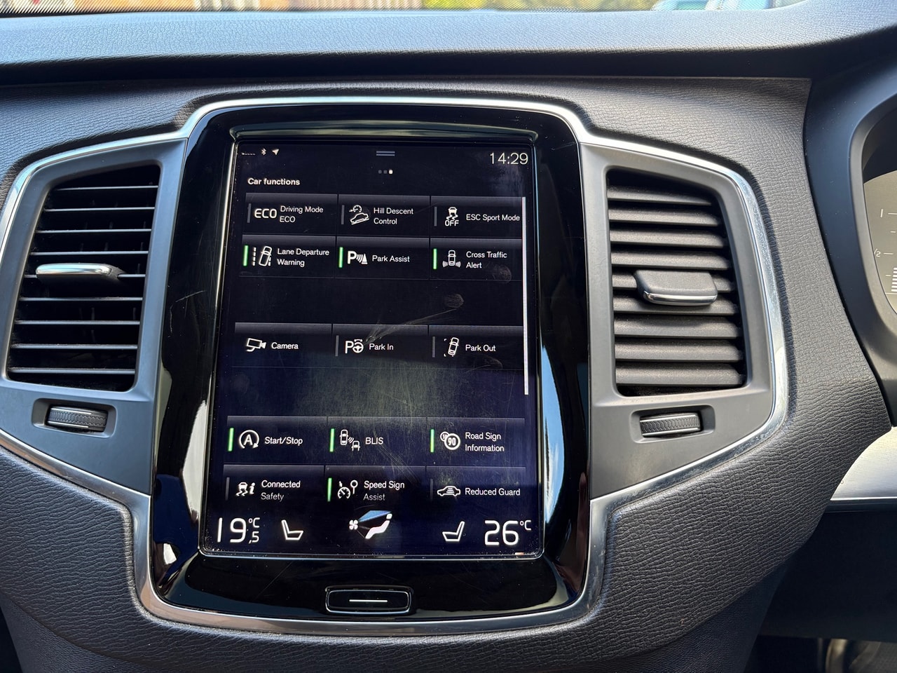 2015 VOLVO XC90 2.0 D5 AWD Momentum 4wd Auto - Picture 12 of 20