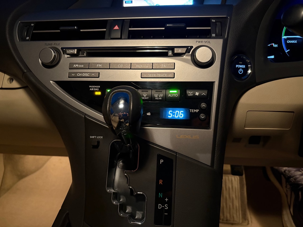 2010 LEXUS RX 450h SE-I - Picture 19 of 24