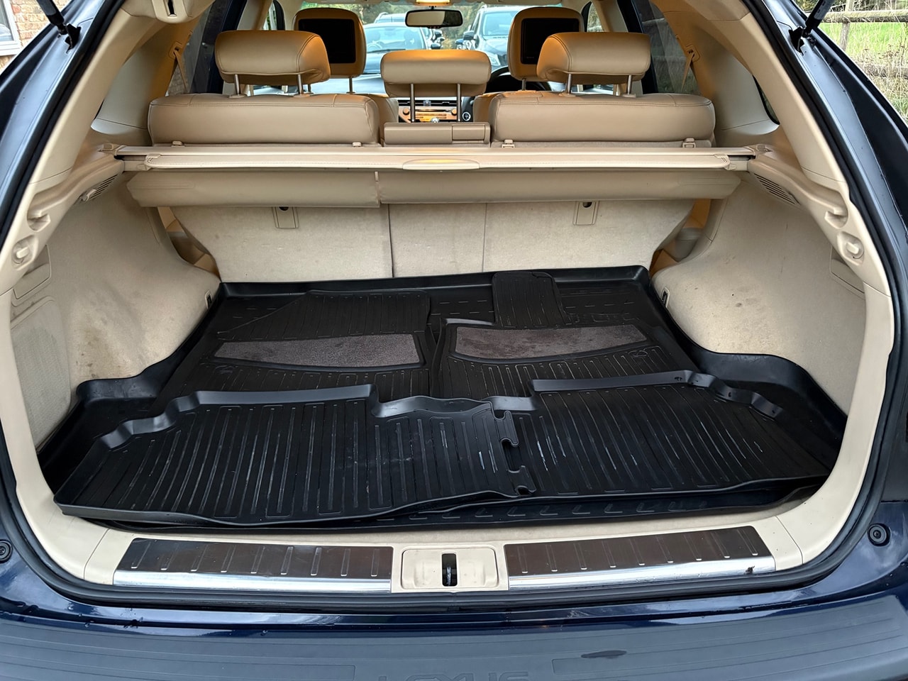 2010 LEXUS RX 450h SE-I - Picture 17 of 24