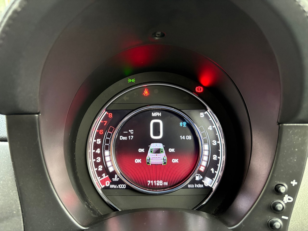 2016 ABARTH 595 1.4 16v T-Jet 180HP Competizione - Picture 7 of 15