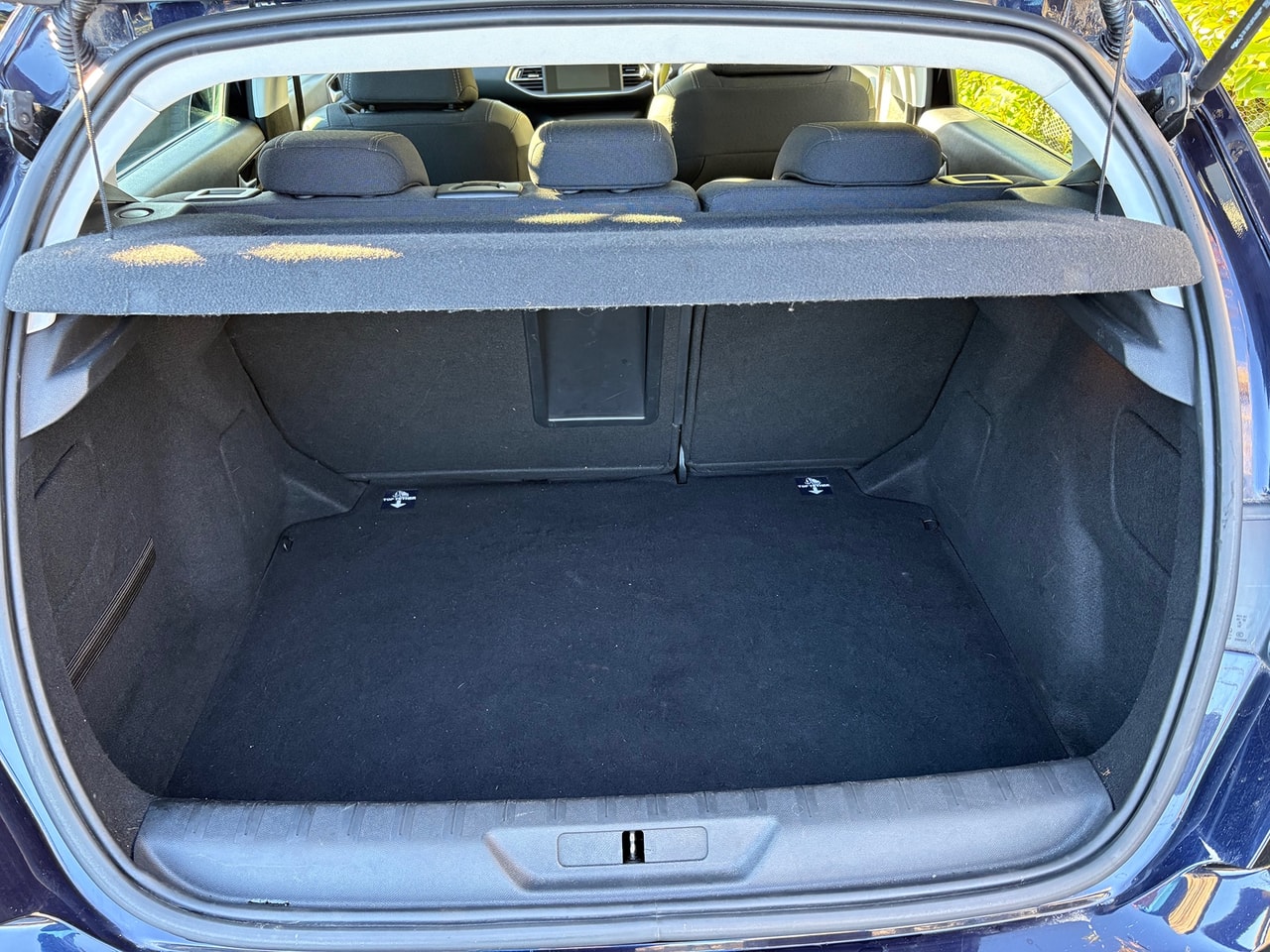 2019 PEUGEOT 308 Allure 1.2L PureTech 130 S&S - Picture 14 of 19