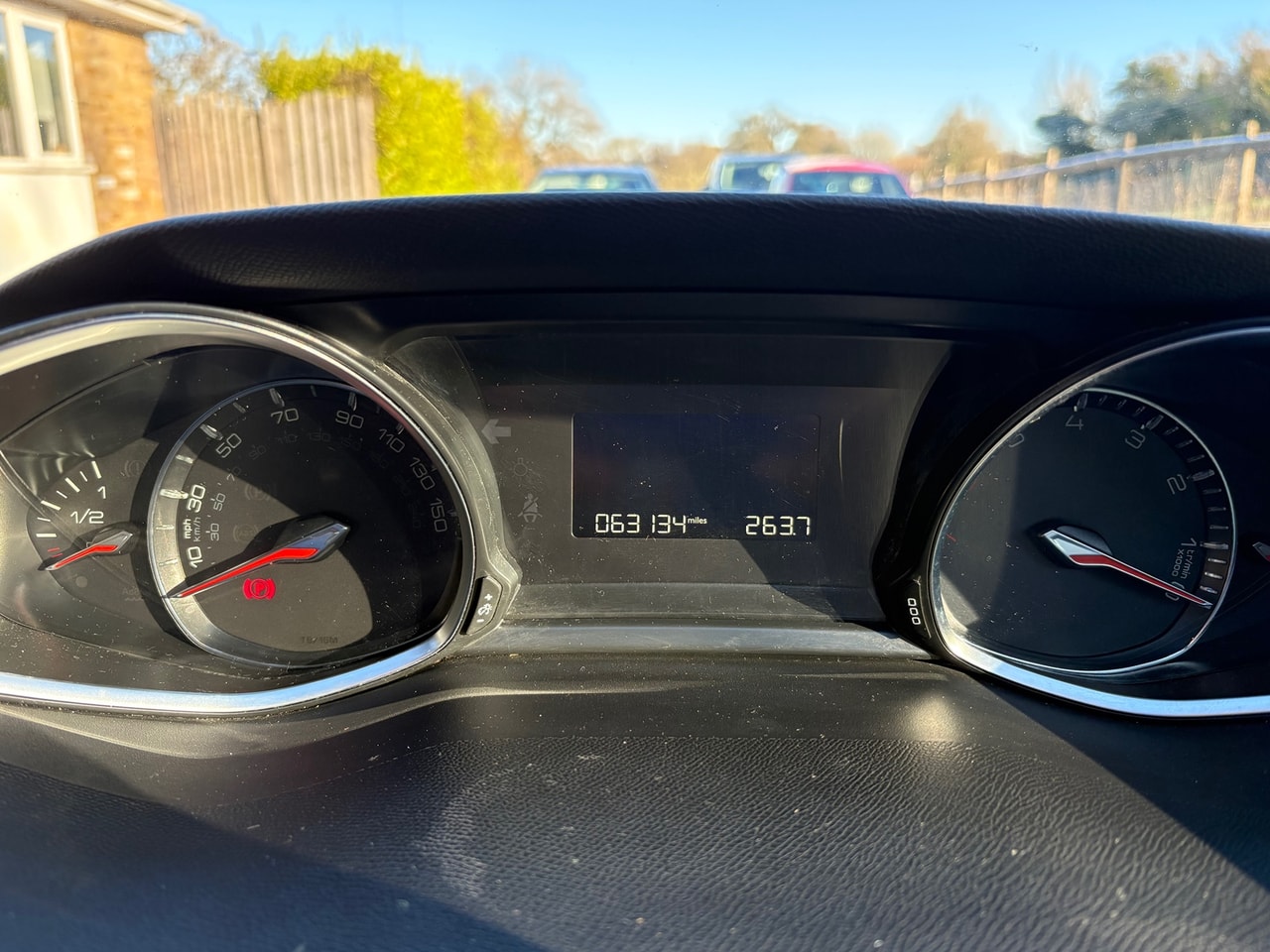 2019 PEUGEOT 308 Allure 1.2L PureTech 130 S&S - Picture 6 of 19