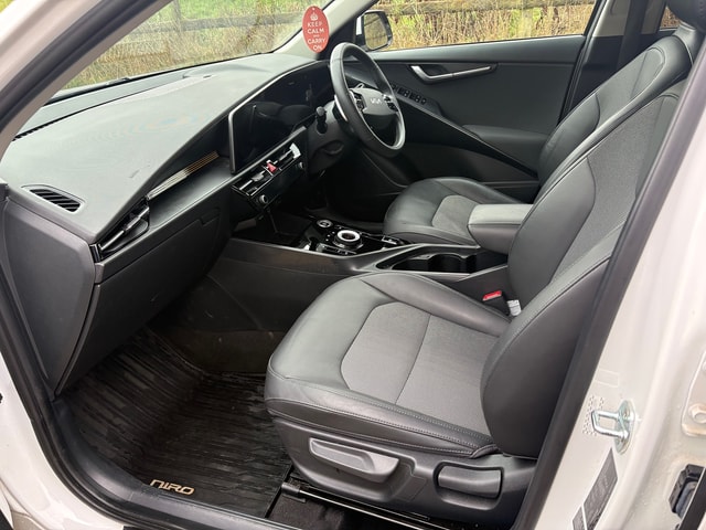 2022 KIA Niro '3' 1.6GDi Hybrid 1.32kWh 6-speed DCT - Picture 11 of 17