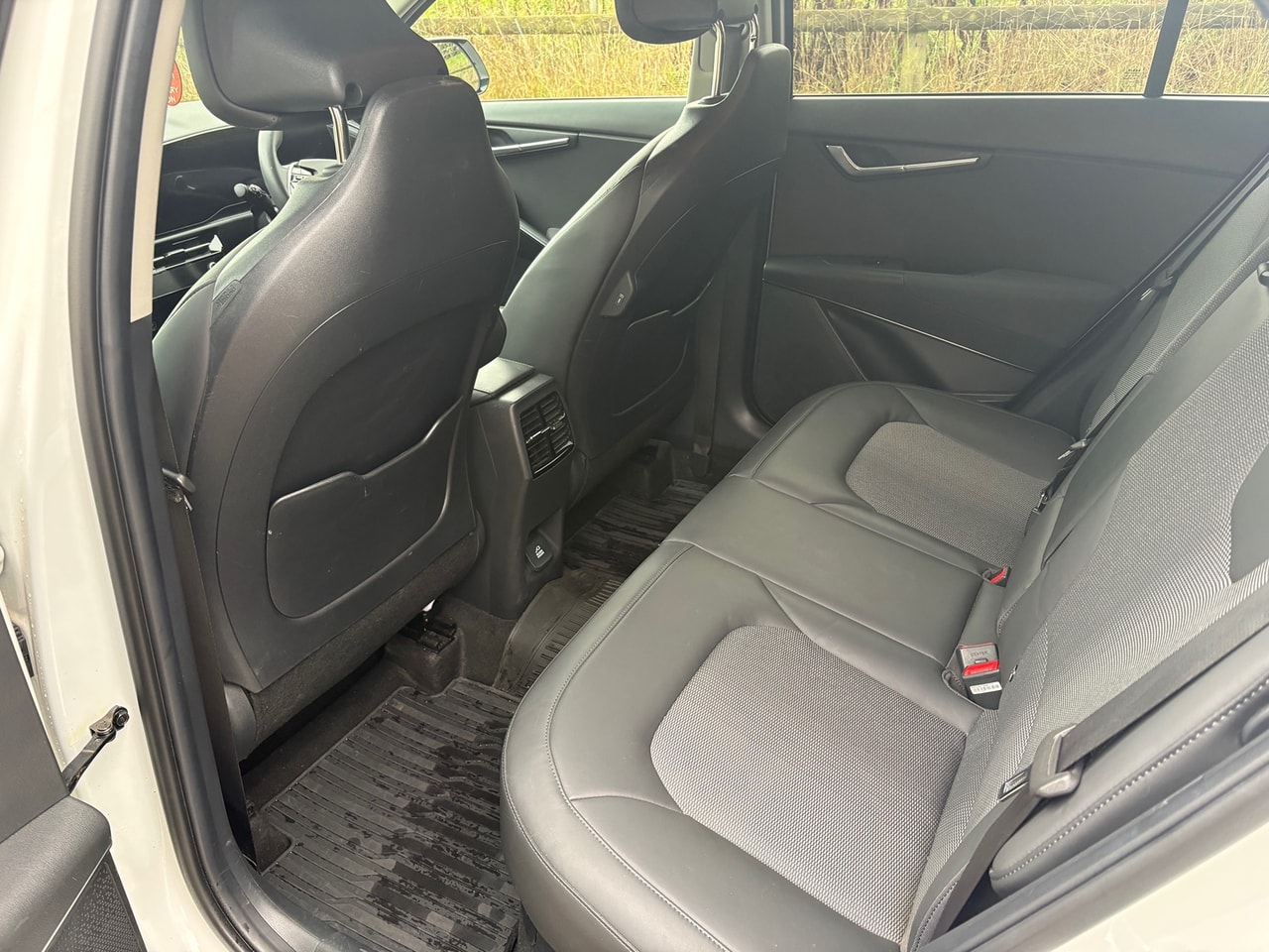 2022 KIA Niro '3' 1.6GDi Hybrid 1.32kWh 6-speed DCT - Picture 13 of 17