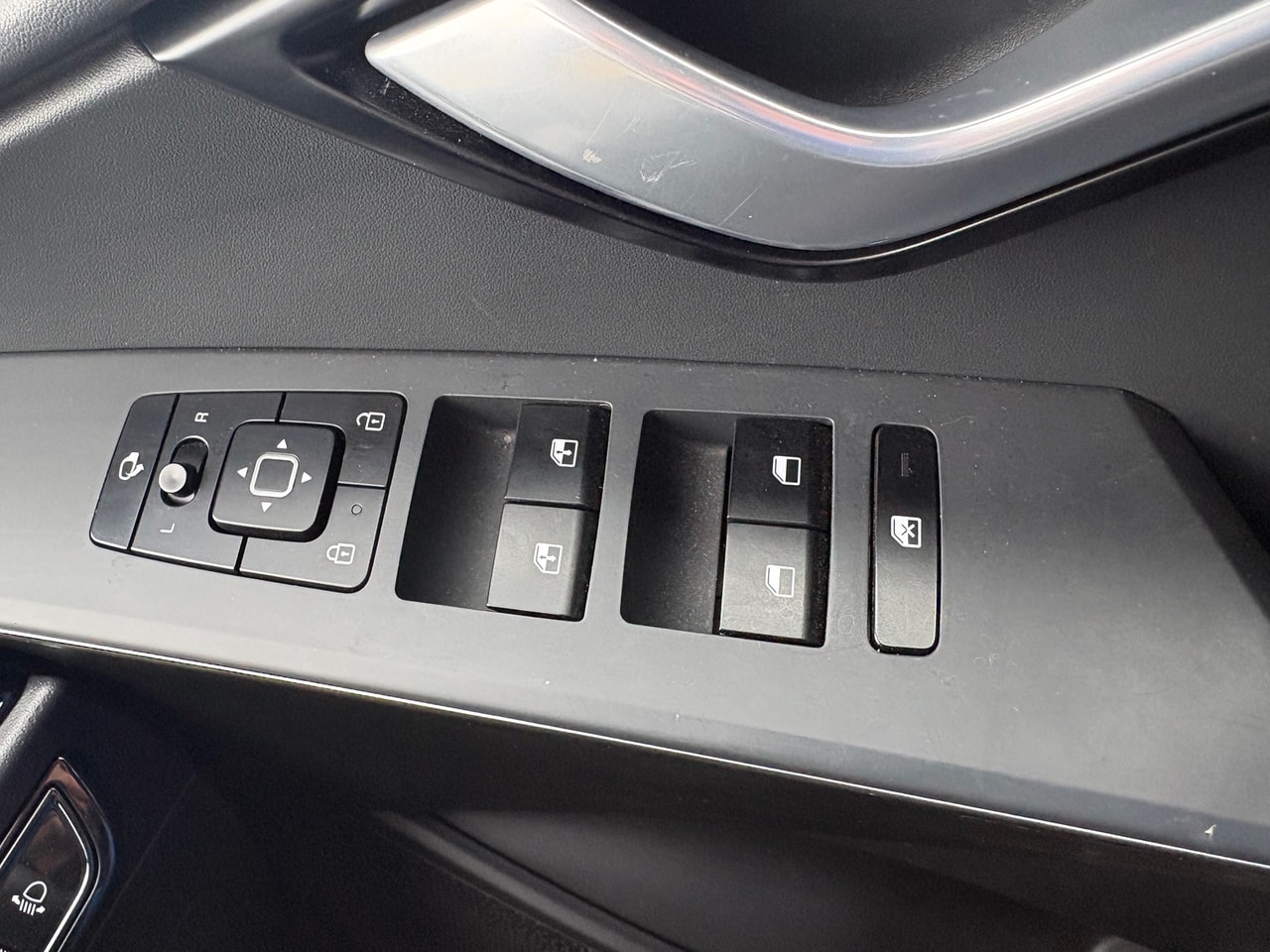 2022 KIA Niro '3' 1.6GDi Hybrid 1.32kWh 6-speed DCT - Picture 16 of 17