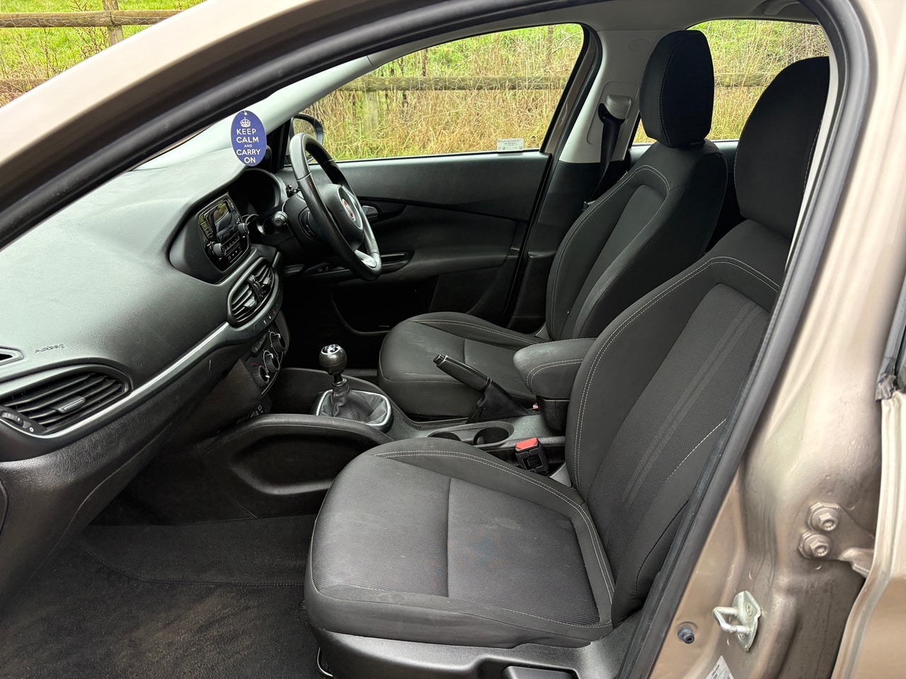 2017 FIAT Tipo Easy 1.4 95HP MT - Picture 11 of 16