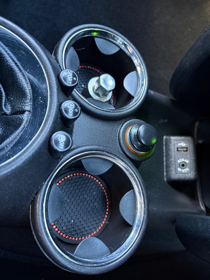 2012 MINI MINI Cooper Roadster - Picture 18 of 19