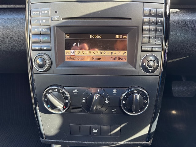 2010 Mercedes-benz A-Class A 160 Classic SE Autotronic - Picture 16 of 21