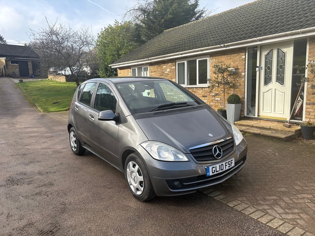 2010 Mercedes-benz A-Class A 160 Classic SE Autotronic