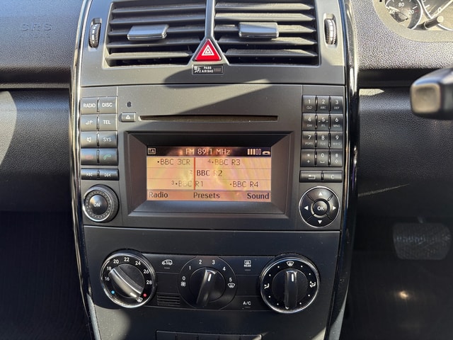 2010 Mercedes-benz A-Class A 160 Classic SE Autotronic - Picture 15 of 21