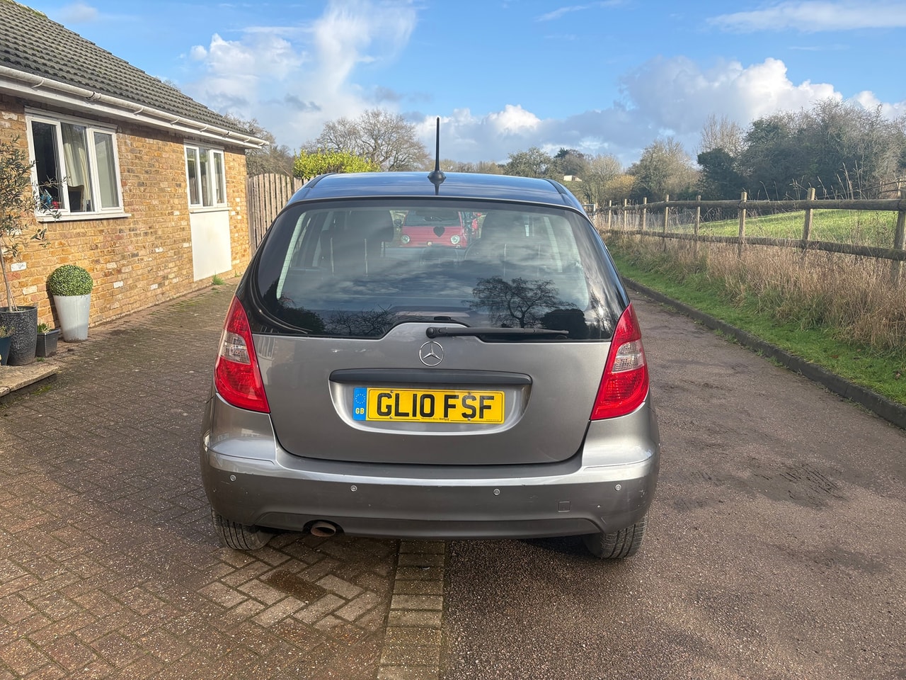 2010 Mercedes-benz A-Class A 160 Classic SE Autotronic - Picture 4 of 21