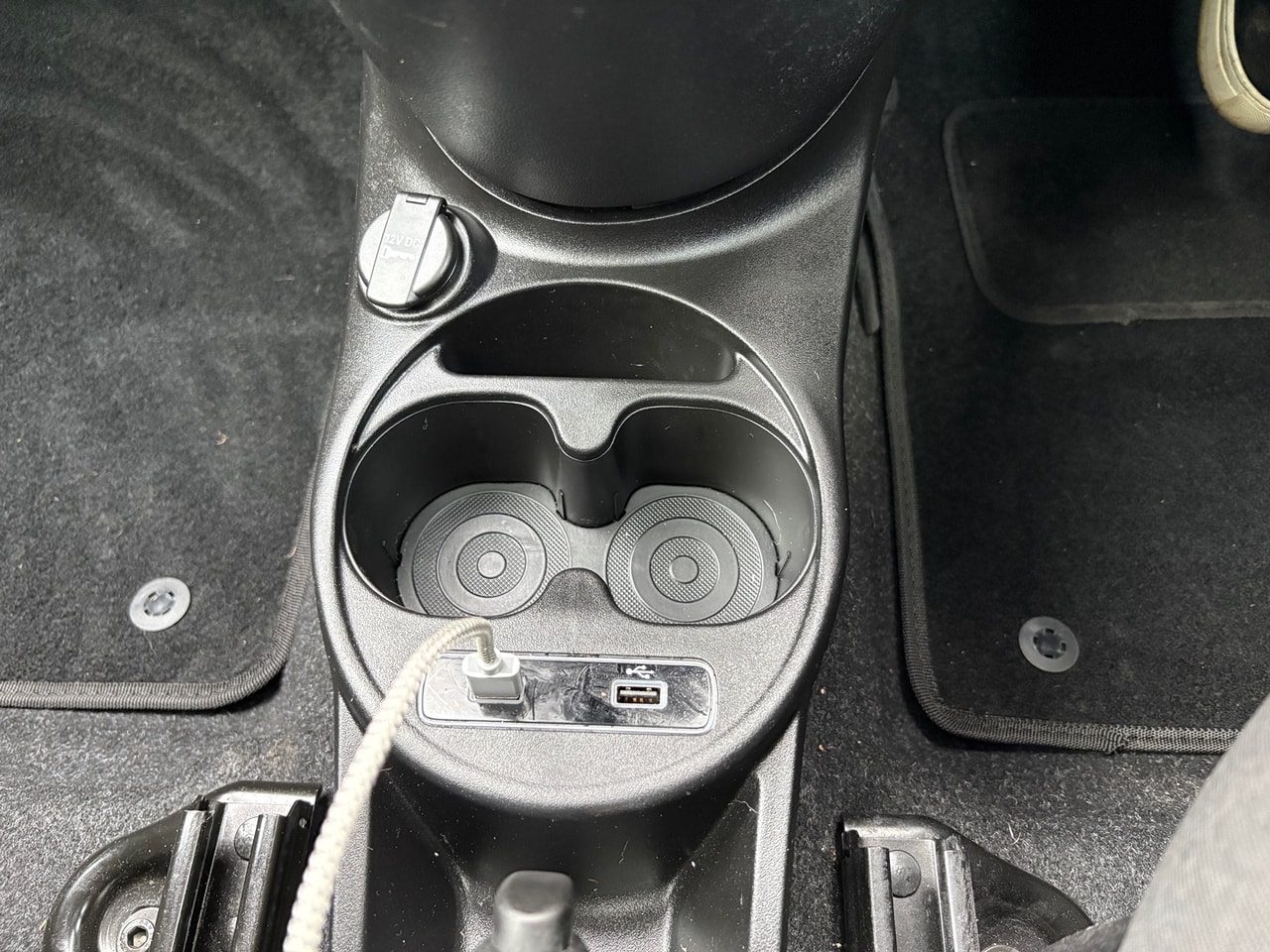 2025 FIAT 500 1.0 70hp Mild Hybrid (RED) - Picture 14 of 15