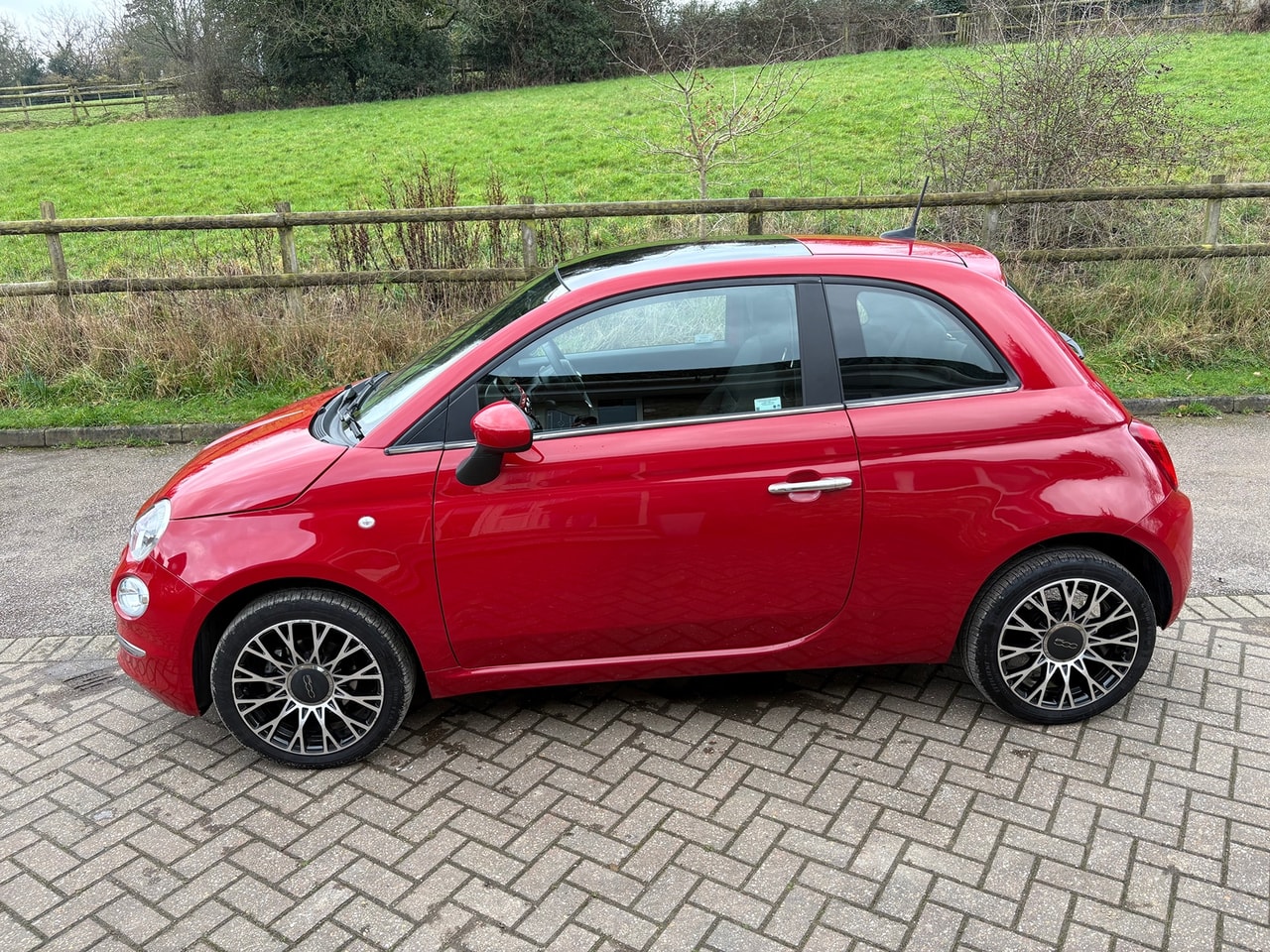 2025 FIAT 500 1.0 70hp Mild Hybrid (RED) - Picture 5 of 15