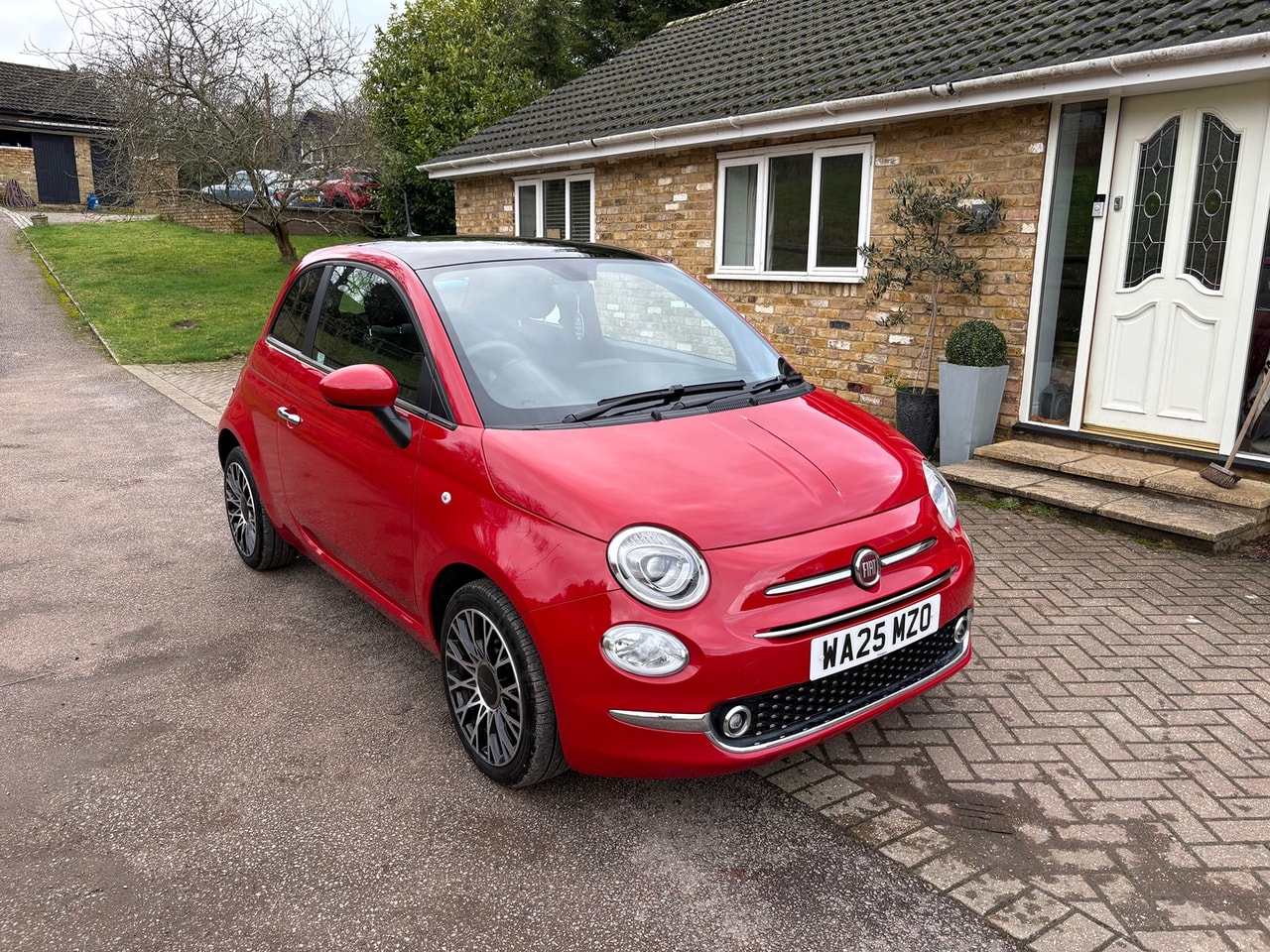 2025 FIAT 500 1.0 70hp Mild Hybrid (RED) - Picture 1 of 15