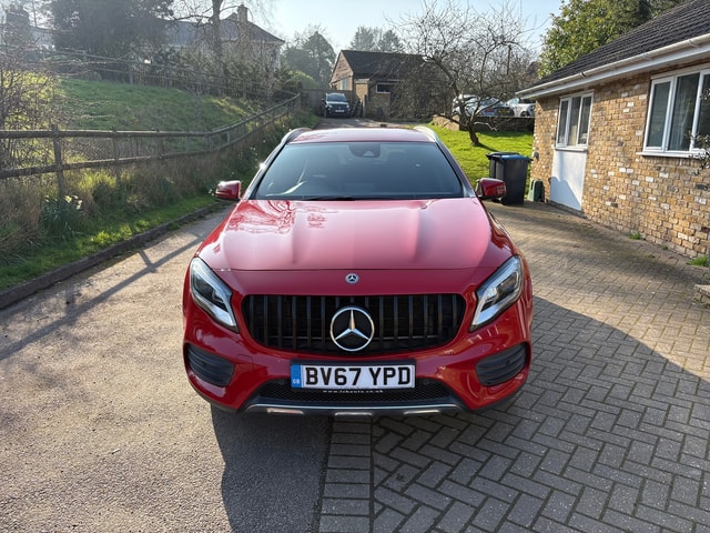 2017 Mercedes-benz GLA-Class GLA 200 d AMG Line Premium auto - Picture 2 of 17