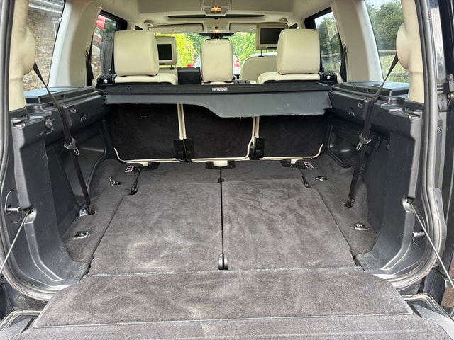 2014 LAND ROVER Discovery 3.0 SDV6 HSE Luxury - Picture 19 of 21