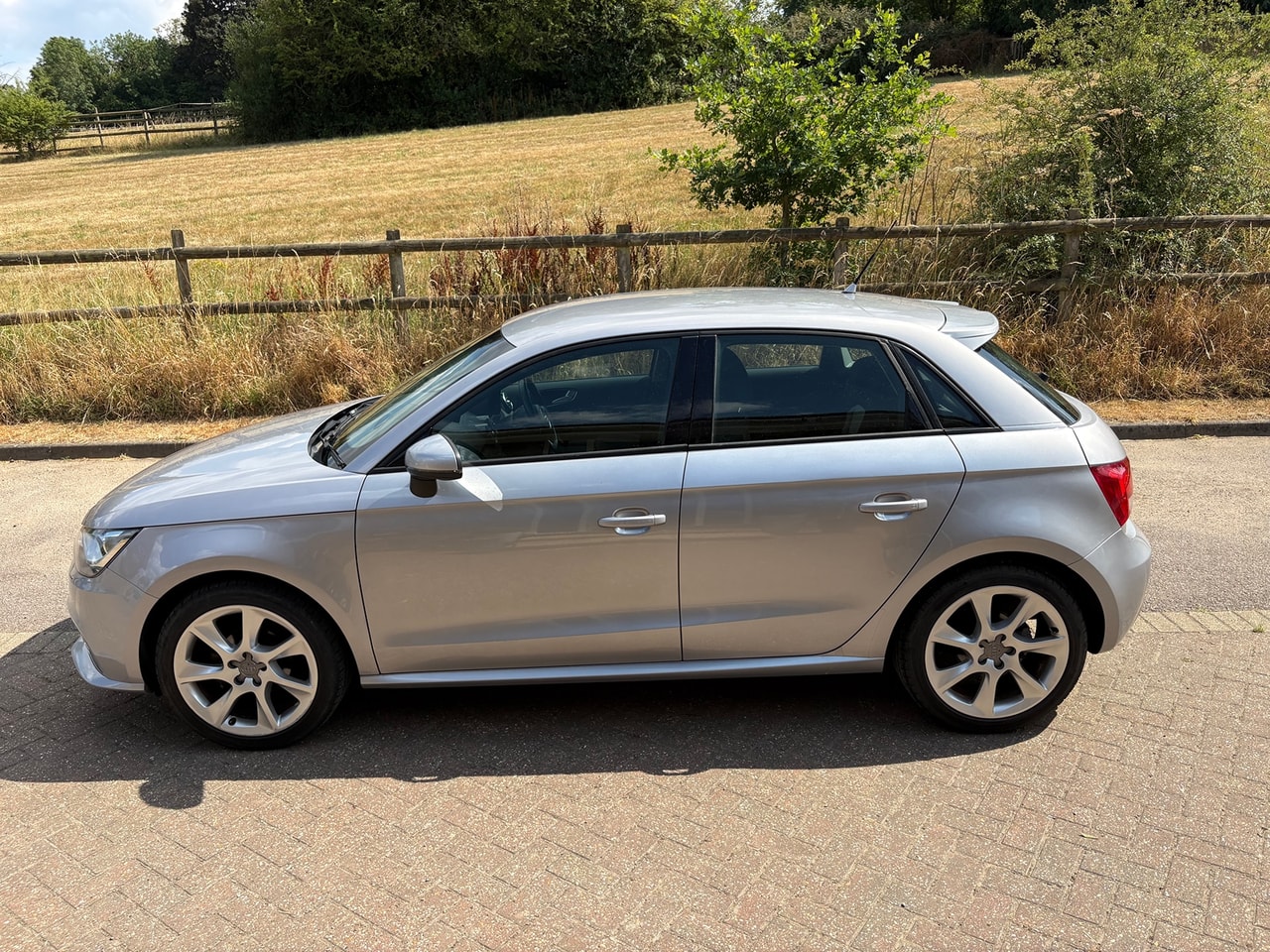 2014 AUDI A1 Sportback 1.2 TFSI Sport 86PS - Picture 5 of 16