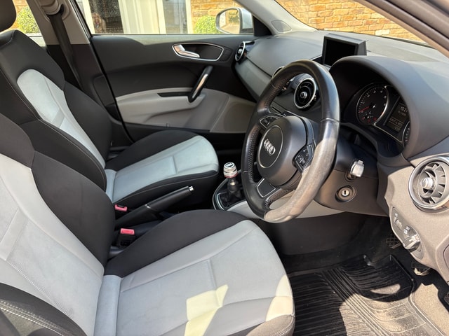 2014 AUDI A1 Sportback 1.2 TFSI Sport 86PS - Picture 7 of 16