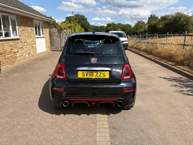 2018 ABARTH 500 1.4 16v T-Jet 145HP - Picture 4 of 21