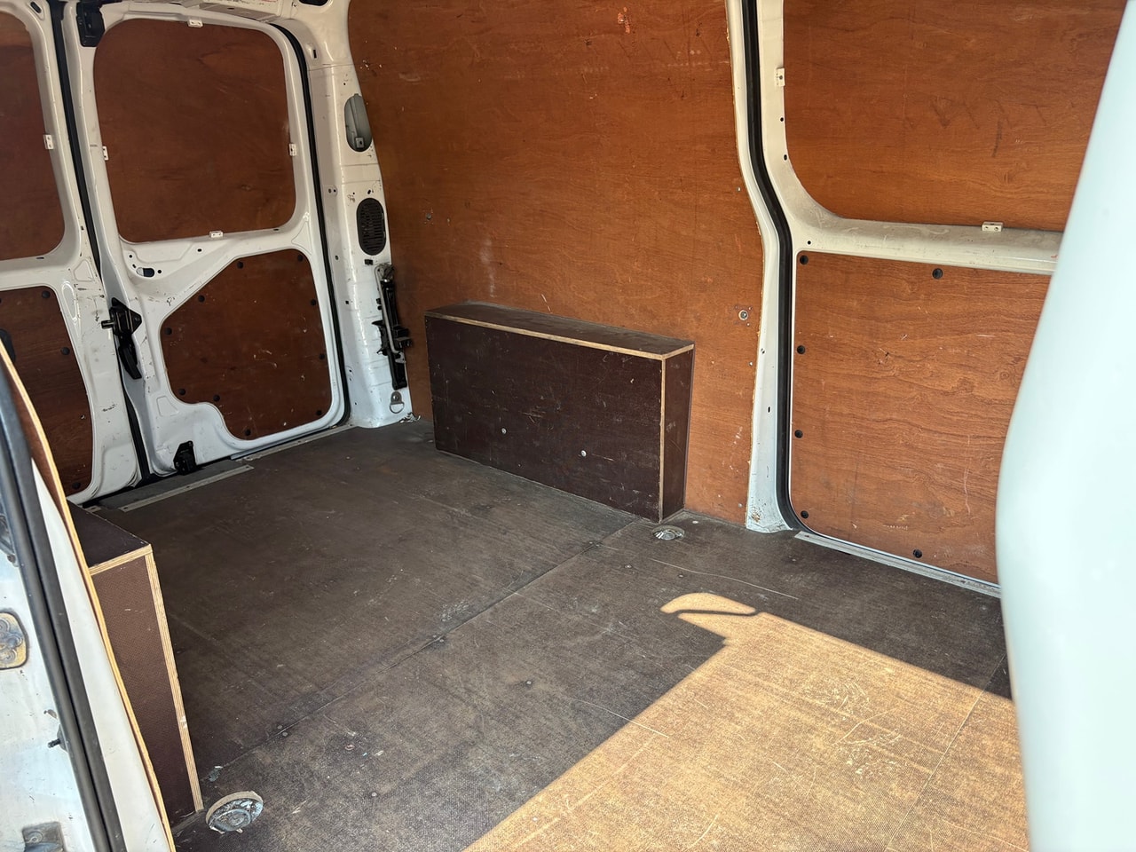2014 CITROEN Dispatch HDi 125 6-speed L2H1 1200 - Picture 16 of 18