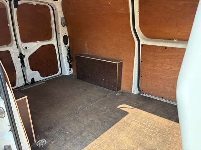 2014 CITROEN Dispatch HDi 125 6-speed L2H1 1200 - Picture 16 of 18