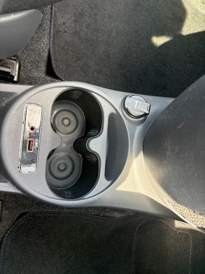 2015 FIAT 500 1.2i Lounge S/S - Picture 16 of 20