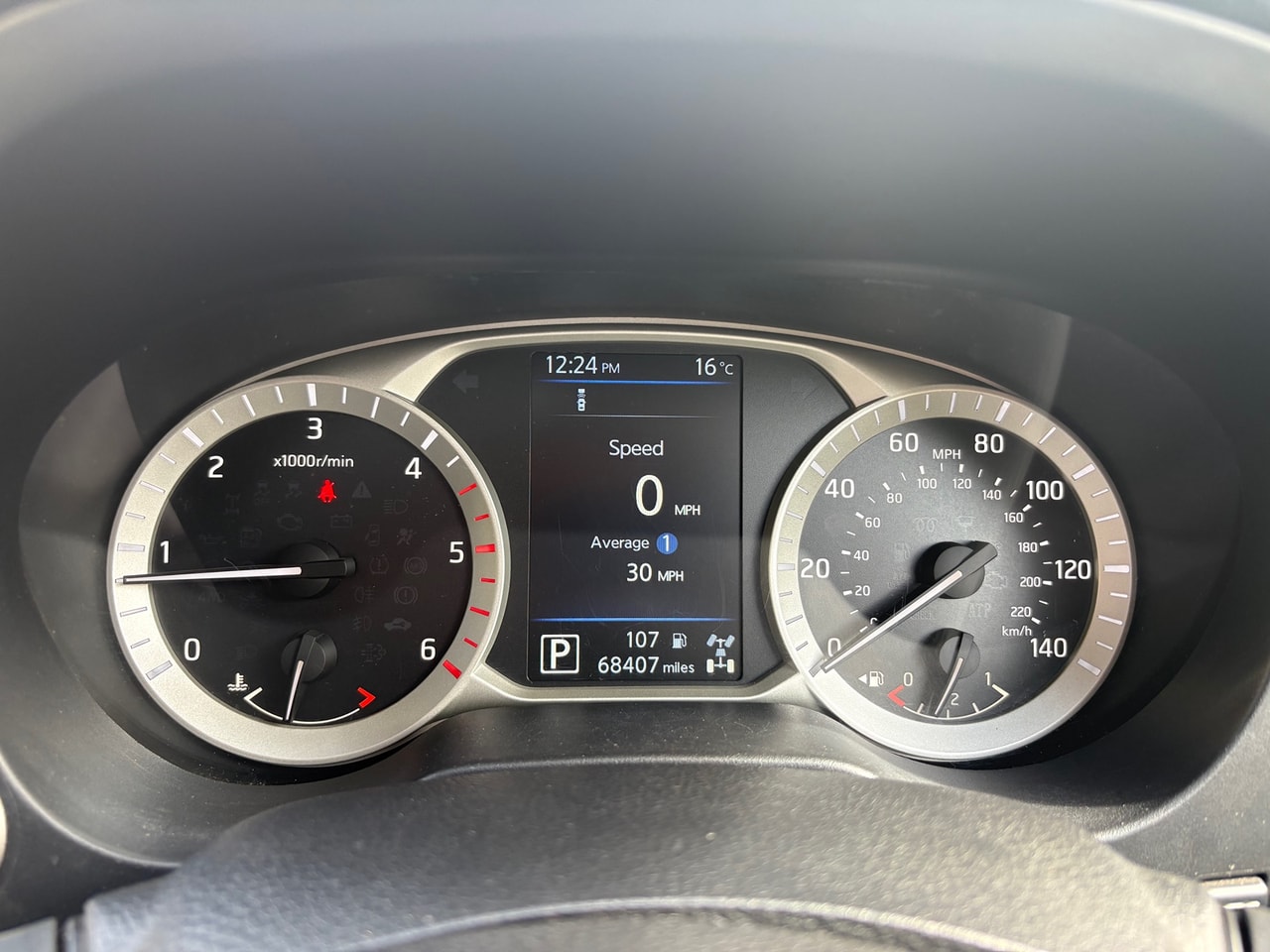 2019 NISSAN Navara N-Guard DoubleCab 2.3 dCi 190PS 4WD Auto - Picture 8 of 18