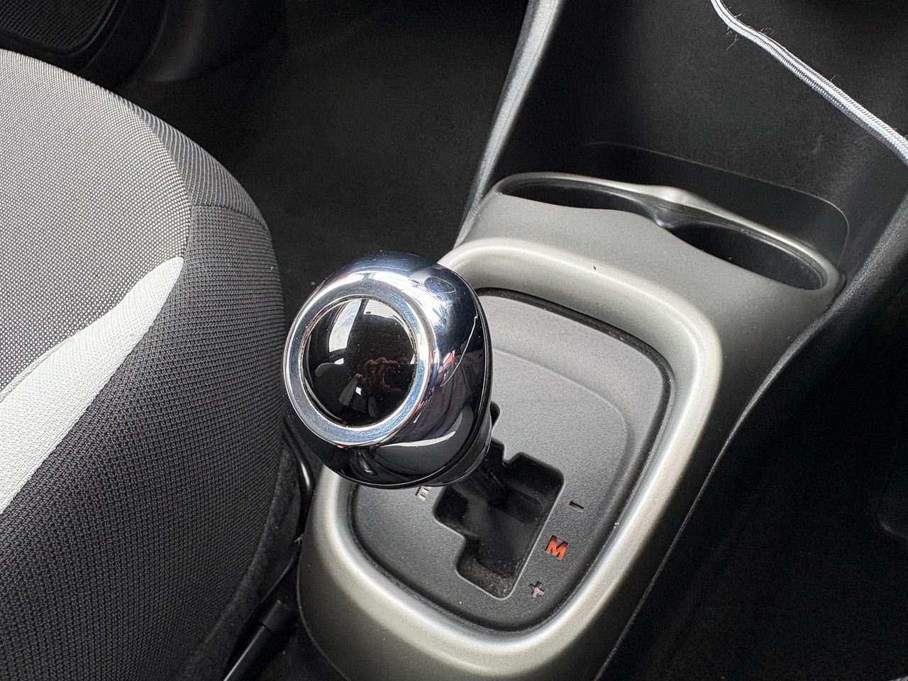 2016 TOYOTA Aygo 1.0 VVT-i x - Picture 16 of 17